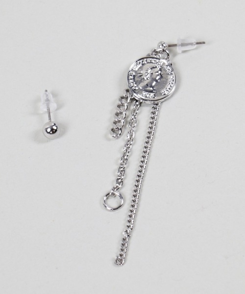 SPINNS(スピンズ)の「アシンメトリーモチーフピアス(ピアス(両耳用)・メンズ・A/H/C/D/E/F/B/G・ONESIZE)」の2枚目の写真