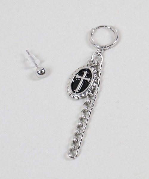 SPINNS(スピンズ)の「アシンメトリーモチーフピアス(ピアス(両耳用)・メンズ・A/H/C/D/E/F/B/G・ONESIZE)」の3枚目の写真