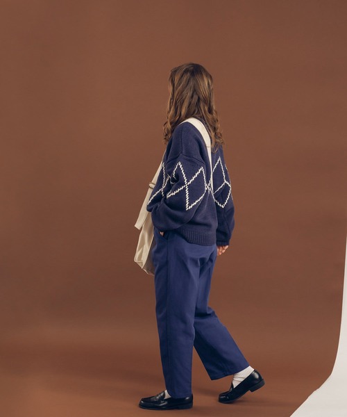 MUHET(ミュエータ)の「テーパードチノパンツ(チノパンツ・レディース・ベージュ/ネイビー/モカ・X-LARGE/SMALL/MEDIUM)」の12枚目の写真