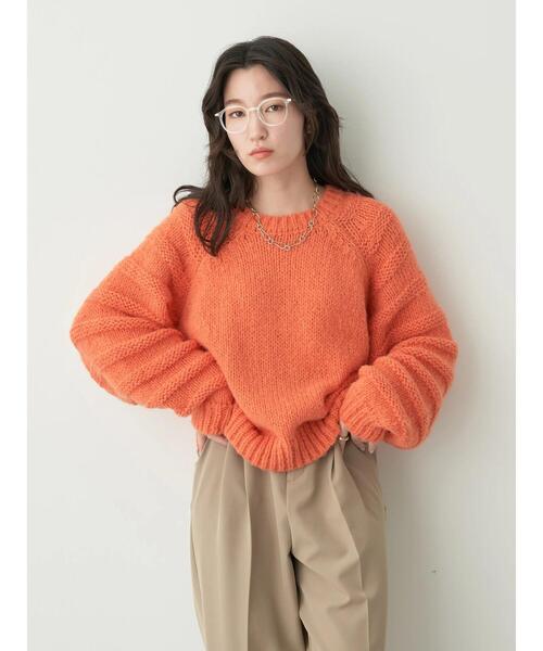 earth music&ecology（アースミュージックアンドエコロジー）の「袖ガーター編みニットプルオーバー（ニット/セーター・レディース・オフホワイト/サックスブルー/ラベンダー/オレンジ・FREE）」の6枚目の写真