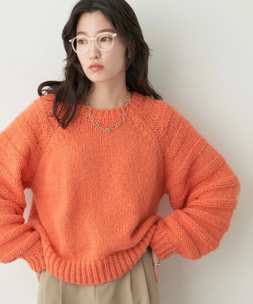 earth music&ecology（アースミュージックアンドエコロジー）の「袖ガーター編みニットプルオーバー（ニット/セーター・レディース・オフホワイト/サックスブルー/ラベンダー/オレンジ・FREE）」の4枚目の写真