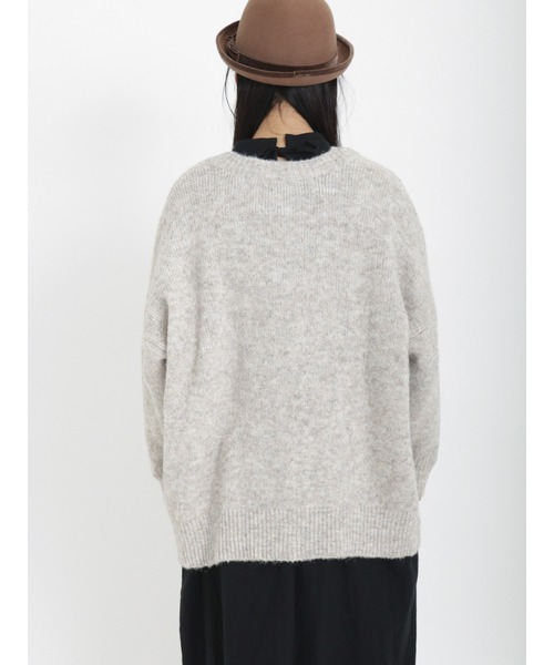 Samansa Mos2(サマンサ モスモス)の「Vネックロングカーディガン(カーディガン/ボレロ・レディース・グリーン/ベージュ/チャコール/キナリ・フリ-)」の12枚目の写真