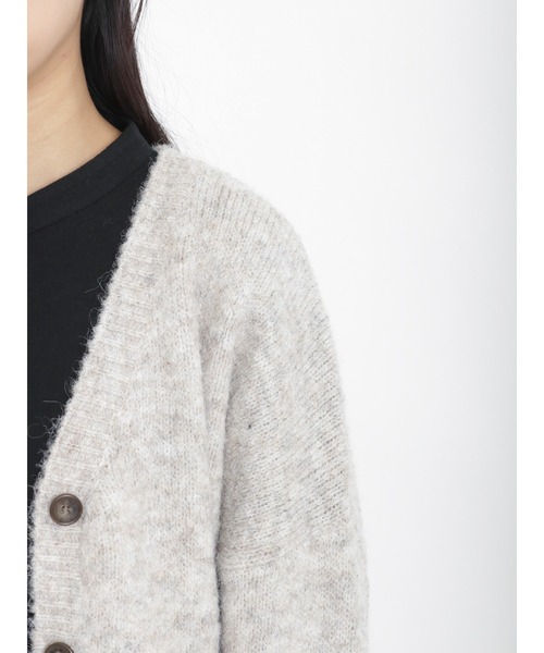 Samansa Mos2(サマンサ モスモス)の「Vネックロングカーディガン(カーディガン/ボレロ・レディース・グリーン/ベージュ/チャコール/キナリ・フリ-)」の14枚目の写真