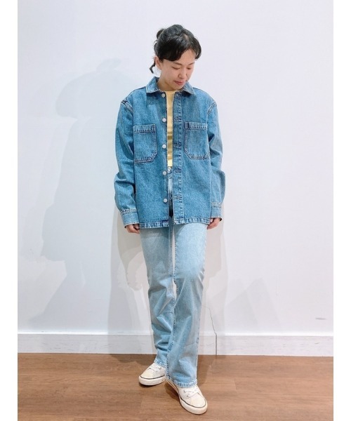 GAP（ギャップ）の「ウォッシュウェル ハイライズ '70Sルーズフレアデニム（デニムパンツ・レディース・ライトインディゴブルー・26/25/24/23/29/28/27/30）」の10枚目の写真