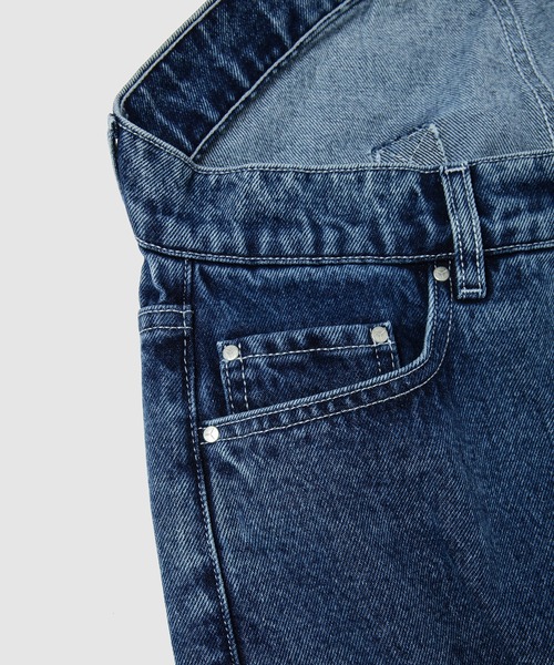 Y/Project(ワイプロジェクト)の「CLASSIC ASYMMETRIC WAIST JEANS(デニムパンツ・メンズ・ブルー系その他3・30/32/29/31)」の4枚目の写真