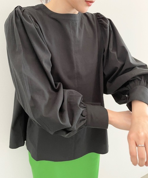 LOWRYS FARM（ローリーズファーム）の「2WAYソデボリューム