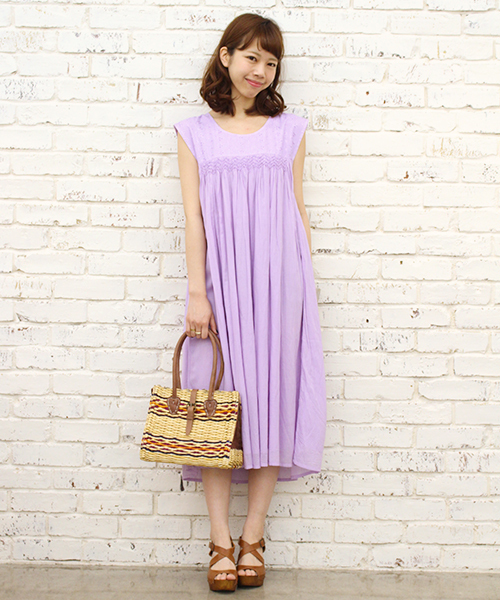 Kastane（カスタネ）の「【Kastane】スモーネワンピース（ワンピース・レディース・ホワイト/ブラック/パープル・FREE）」の3枚目の写真