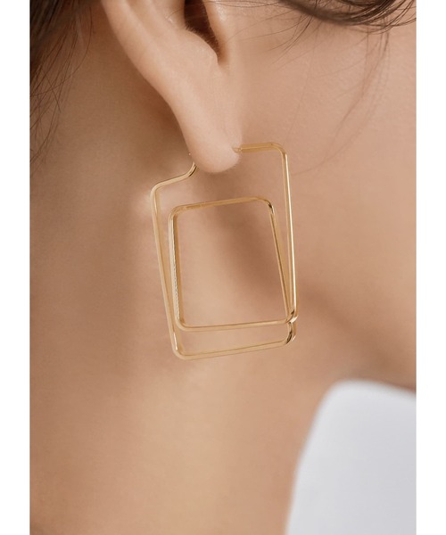 STYLE DELI（スタイルデリ）の「ダブルスクエア平打ちピアス（ピアス（両耳用）・レディース・シルバー/ゴールド・FREE）」の5枚目の写真