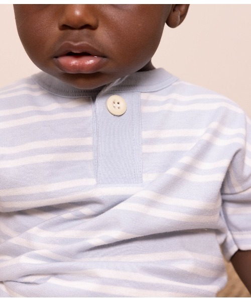 PETIT BATEAU(プチバトー)の「ボーダー半袖Tシャツ(Tシャツ/カットソー・キッズ・ホワイト×ブルー・24MONTH/12MONTH/18MONTH/36MONTH)」の2枚目の写真