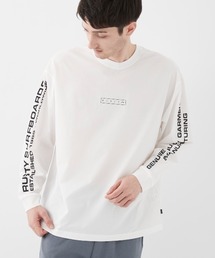 【RUSTY:ラスティー】ロゴロングTシャツ　袖プリント