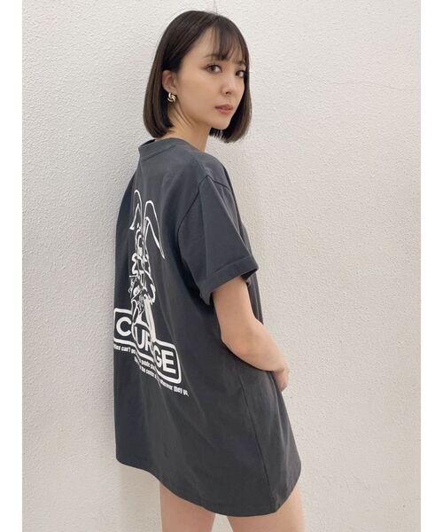 GYDA（ジェイダ）の「ICONIC BUNNYポケットBIG Tシャツ（Tシャツ/カットソー・レディース・オレンジ/チャコールグレー/オフホワイト・FREE）」の15枚目の写真