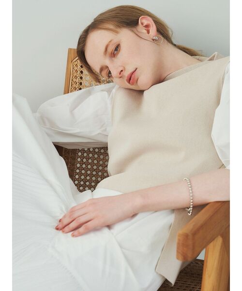 ELENDEEK(エレンディーク)の「ニットセットマーメードワンピース(ワンピース・レディース・ネイビー/オフホワイト/ライトブルー・01/02)」の17枚目の写真