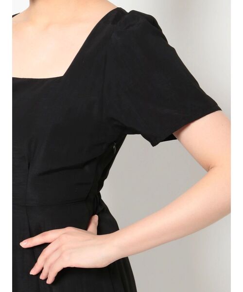 EVRIS(エヴリス)の「バックオープンロングワンピース(ワンピース・レディース・ブルー/ブラック/ホワイト・FREE)」の14枚目の写真