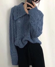 ビッグカラーかぎ編みニット