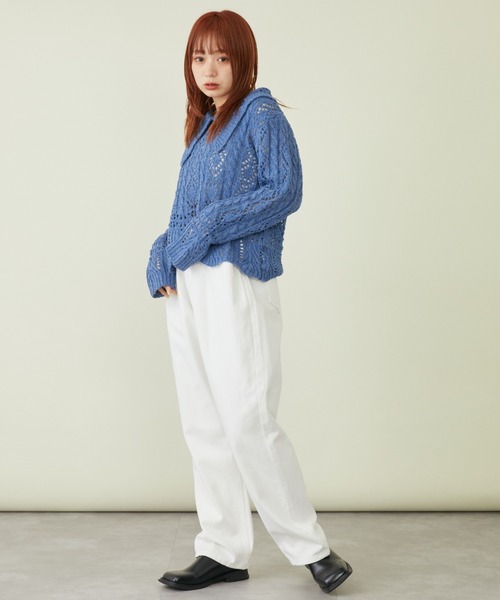 mebole(メボレ)の「ビッグカラーかぎ編みニット(ニット/セーター・レディース・ブルー/ホワイト・FREE)」の4枚目の写真