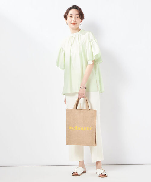 NOLLEY’S Sophi（ノーリーズソフィ）の「シアーフレアースリーブ前後2WAYブラウス（シャツ/ブラウス・レディース・ライトグリーン/サックスブルー/ブラック/オフホワイト・36/38）」の5枚目の写真