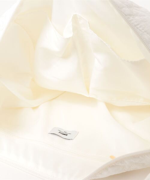 JUMELLE（ジュメロ）の「BIGショルダーバッグ（ショルダーバッグ・レディース・アイボリー・FREE）」の9枚目の写真