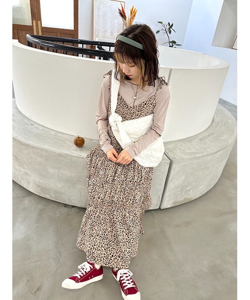 JUMELLE（ジュメロ）の「BIGショルダーバッグ（ショルダーバッグ・レディース・アイボリー・FREE）」の4枚目の写真