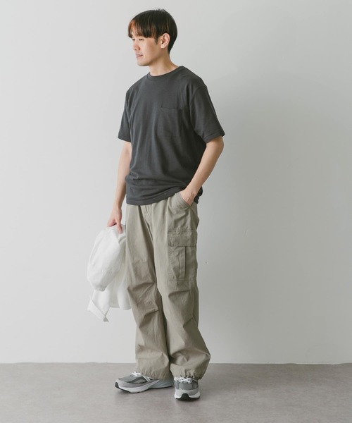 URBAN RESEARCH DOORS（アーバンリサーチドアーズ）の「『イージーケア』『毛玉防止』ポンチポケットTシャツ（Tシャツ/カットソー・メンズ・カーキ/ブルー/スミクロ/ホワイト/グリーン/ブルー系その他/グレー/グリーン系その他/ブラウン系その他/ピンク系その他・SMALL/MEDIUM/LARGE/X-LARGE）」の11枚目の写真