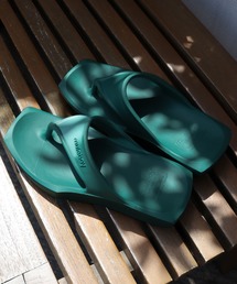 muleboy（ミュールボーイ）の「SQUARE X（サンダル）」