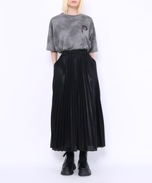 メタリックプリーツロングスカート