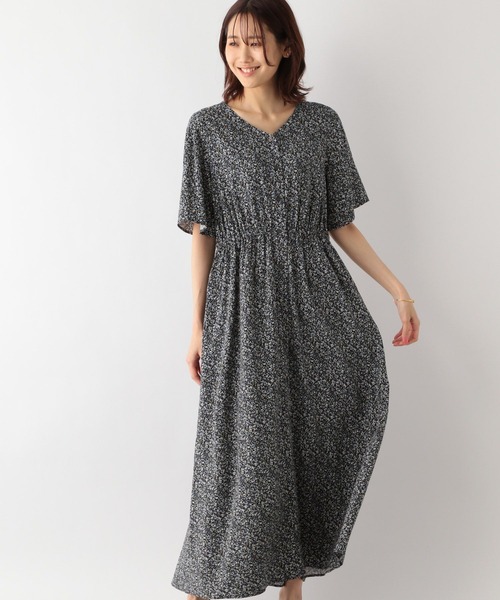 GLOBAL WORK（グローバルワーク）の「さらさらリラックススタイルアップワンピース半袖/163804（ワンピース・レディース・ブラック系その他2/ベージュ系その他/ネイビー系/ベージュ系その他2/ホワイト系その他/ブラック系その他/ブラック系その他3・MEDIUM/LARGE）」の4枚目の写真