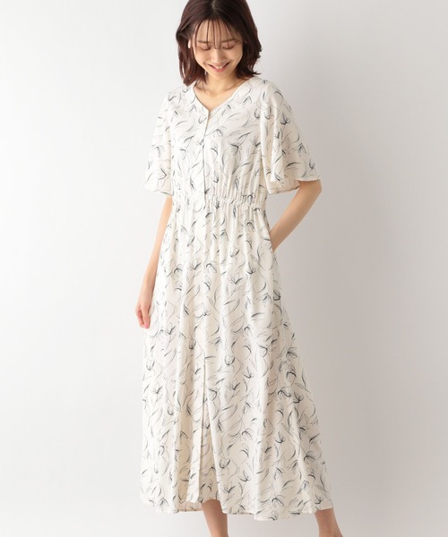 GLOBAL WORK（グローバルワーク）の「さらさらリラックススタイルアップワンピース半袖/163804（ワンピース・レディース・ブラック系その他2/ベージュ系その他/ネイビー系/ベージュ系その他2/ホワイト系その他/ブラック系その他/ブラック系その他3・MEDIUM/LARGE）」の11枚目の写真