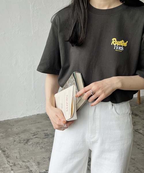 LIAN（リアン）の「バックプリントツアーロゴTシャツ（Tシャツ