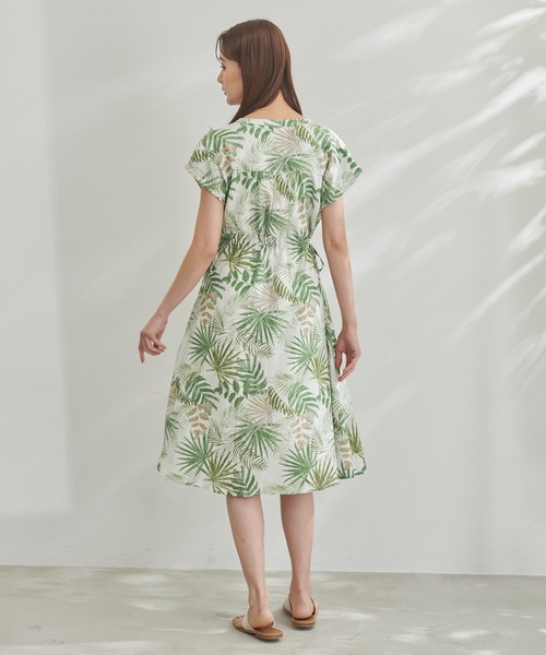 Arnold Palmer(アーノルドパーマー)の「フレンチスリーブ リゾート シャツ ワンピース(シャツワンピース・レディース・グリーン系その他/ネイビー/ブラック系その他/ブラウン・L/S/M)」の13枚目の写真