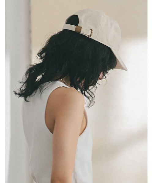 Re:EDIT（リエディ）の「ゴールドモチーフキャップ（キャップ・レディース・ブラック/イエロー/ブルー系その他/アイボリー・FREE）」の15枚目の写真