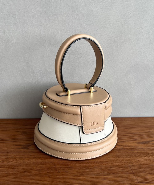 Olu.（オルドット）の「ラウンドレトロボックスバッグ