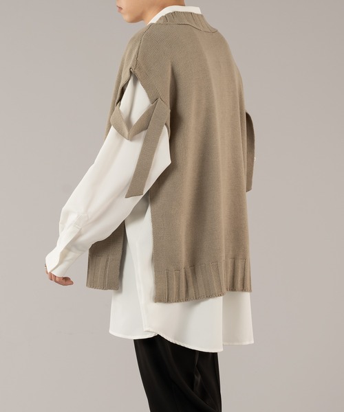 selle glant（セレグランテ）の「VNECK OPEN KNIT VEST/Ⅴネックオープンニットベスト（ベスト・メンズ・ブラック/グレイッシュベージュ・MEDIUM/LARGE）」の17枚目の写真