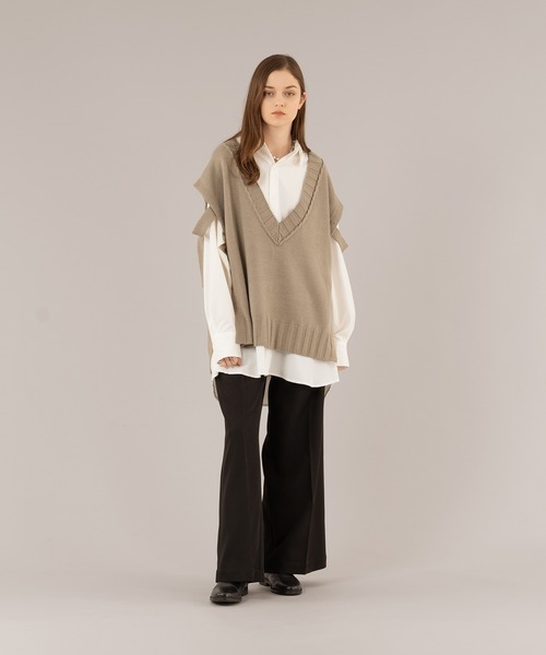 selle glant（セレグランテ）の「VNECK OPEN KNIT VEST/Ⅴネックオープンニットベスト（ベスト・メンズ・ブラック/グレイッシュベージュ・MEDIUM/LARGE）」の13枚目の写真