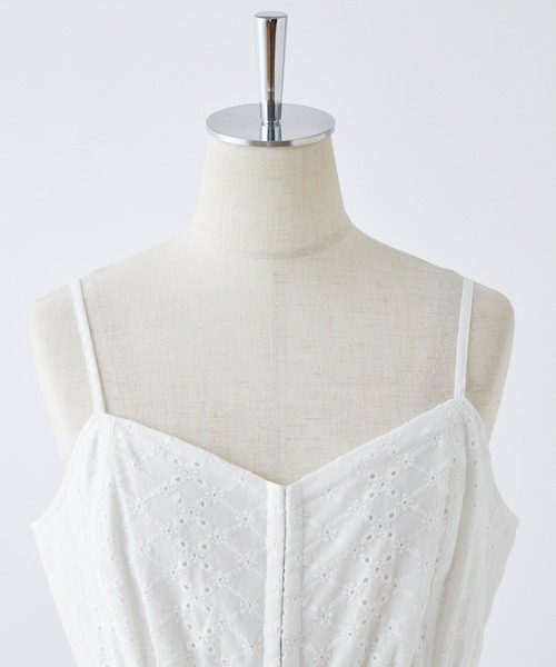 one after another NICE CLAUP（ワンアフターアナザーナイスクラップ）の「デニムアソートビスチェ（キャミソール・レディース・オフホワイト/ブルー/その他・FREE）」の22枚目の写真