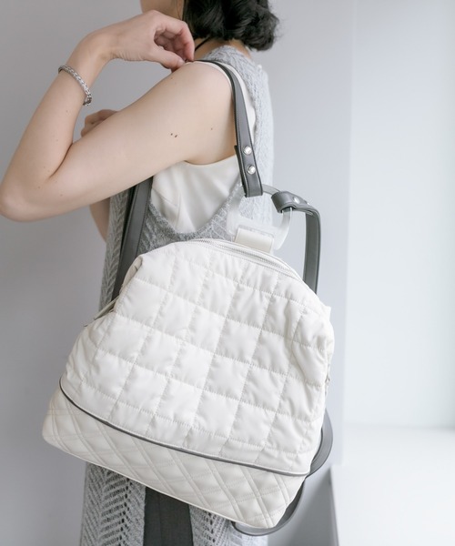 美品 イアパピヨネ ホースシュースリム3WAYリュック ショルダー キルティング ear PAPILLONNER（イアパピヨネ）の「《キルティング》ホース