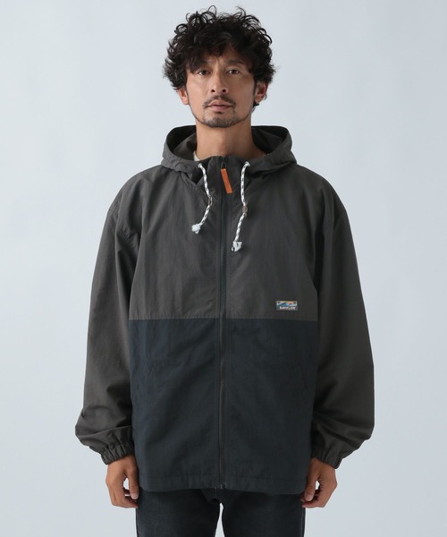 BAYFLOW(ベイフロー)の「バイカラーマウンテンパーカー(マウンテンパーカー・メンズ・ブラック/レッド・MEDIUM/LARGE)」の14枚目の写真