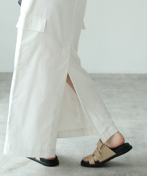 each(イーチ)の「ドロストカーゴナロースカート【セット可】(スカート・レディース・ホワイト/チャコールグレー・FREE)」の5枚目の写真