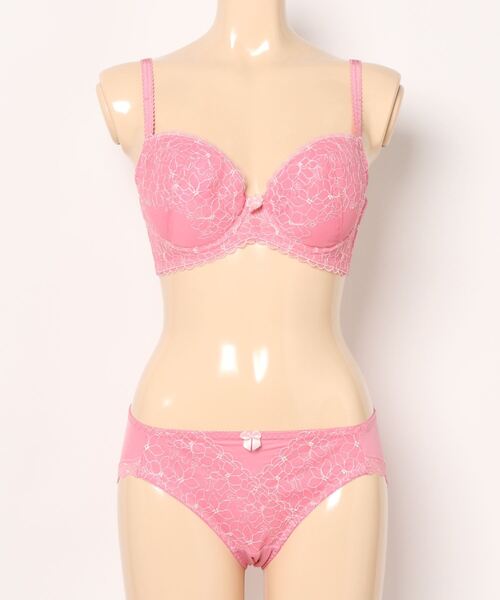 Triumph（トリンプ）の「【WEB限定ブラ＆ショーツセット】すっきりスムースブラ【B,Cカップ】 WHU + Hikini 39 Y3 A1 RL1（ブラ&ショーツ・レディース・レッド/ブラック/ライトグリーン/ピンク/ピンクベージュ/グレー・B75/B70/C80/C70/B80/C75/C65/B65/C85）」の12枚目の写真