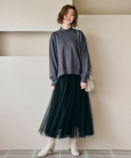 Lee(リー)の「Lee モックネックスウェット(スウェット・レディース・ベビーピンク/グレー/チャコールグレー・02)」の4枚目の写真