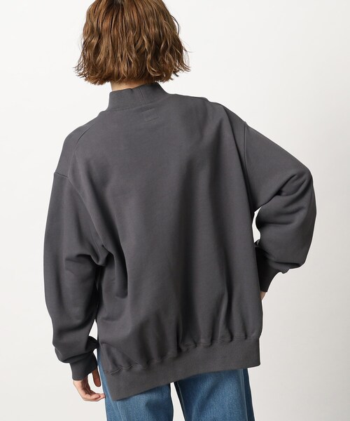 Lee(リー)の「Lee モックネックスウェット(スウェット・レディース・ベビーピンク/グレー/チャコールグレー・02)」の10枚目の写真