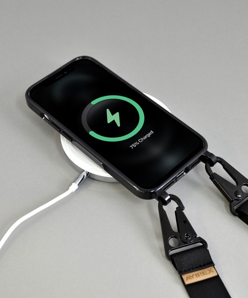 AVIREX(アヴィレックス)の「iPhone15 iPhone15Pro iPhone14/13 アヴィレックス 「ショルダーストラップ付きクリアケース」(スマホケース/カバー・メンズ・アニマル/マルチ/ブラックミックス・iPhone 15/iPhone 15 Pro)」の7枚目の写真