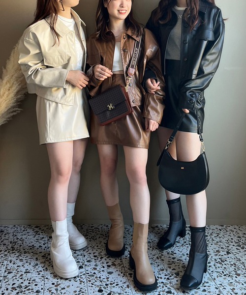 one after another NICE CLAUP(ワンアフターアナザーナイスクラップ)の「セットアップスカートあり/フェイクレザージャケット(ライダースジャケット・レディース・キャメル/アイボリー/ブラック・FREE)」の10枚目の写真