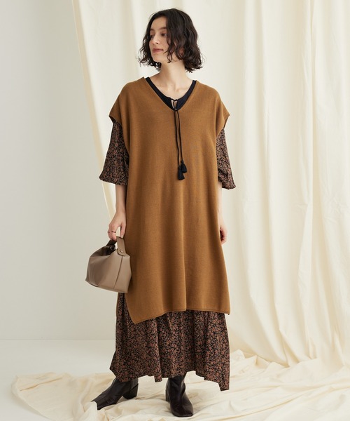 CRAFT STANDARD BOUTIQUE(クラフトスタンダードブティック)の「ジレニットワンピース ◆(ベスト・レディース・キャメル/ブラック/ベージュ・M/L)」の3枚目の写真