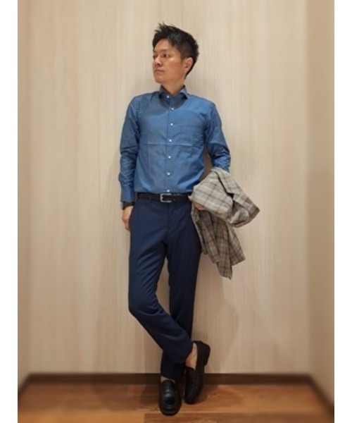 Perfect Suit FActory（パーフェクトスーツファクトリー）の「【ノンアイロン】長袖ワイシャツ【アーバン】デニムライク　ブラック/グレー/ブラウン/ブルー（ビジネスシャツ・メンズ・ブラウン/ブルー/グレー/ブラック・首回り43cm-裄丈86cm/首回り41cm-裄丈84cm/首回り37cm-裄丈80cm/首回り39cm-裄丈82cm）」の16枚目の写真