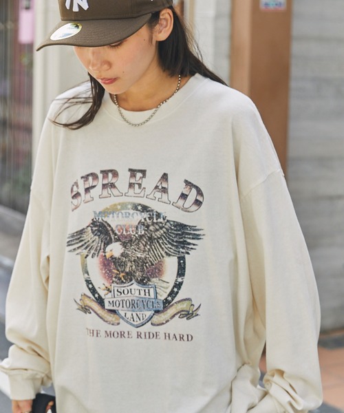 MONO-MART(モノマート)の「ピグメント加工ヴィンテージライクロックグラフィック長袖Tシャツ(Tシャツ/カットソー・レディース・グレー系/ブラック系/スミクロ/ブラック系1/ホワイト系1/ネイビー系/アイボリー/ネイビー/ブルー系1/グリーン/ブラウン・FREE)」の14枚目の写真