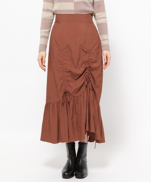 mysty woman（ミスティウーマン）の「サイドドロストペプラムスカート 982618（スカート・レディース・アイボリー/ブラック/ブラウン・FREE）」の12枚目の写真