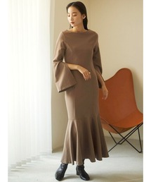 Stylevoice for xxx（スタイルヴォイスフォー）の「スリットスリーブマーメイドワンピース（ワンピース）」