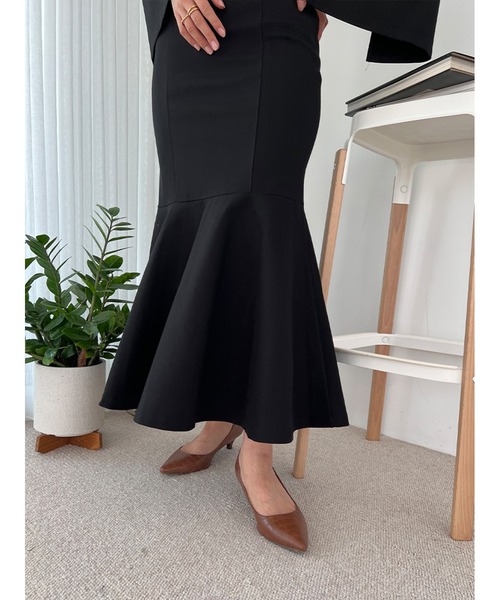 Stylevoice for xxx(スタイルヴォイスフォー)の「スリットスリーブマーメイドワンピース(ワンピース・レディース・モカ/ブラック/ボルドー・FREE)」の9枚目の写真