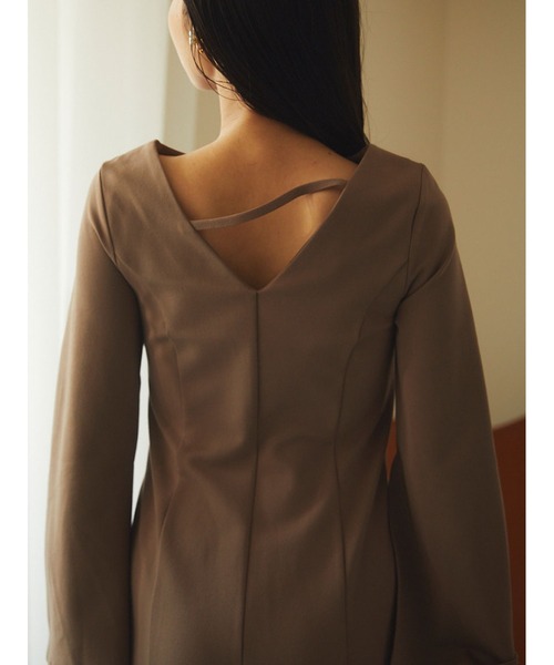 Stylevoice for xxx(スタイルヴォイスフォー)の「スリットスリーブマーメイドワンピース(ワンピース・レディース・モカ/ブラック/ボルドー・FREE)」の14枚目の写真