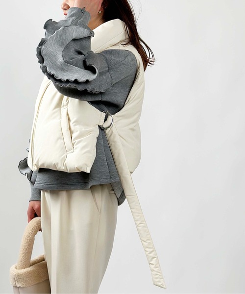 PICCIN(ピッチン)の「【WEB限定】ショートファイバーベスト(ダウンベスト・レディース・ブラック/アイボリー・M)」の18枚目の写真